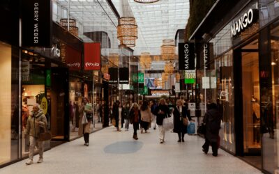 Centri commerciali aperti a Roma il 25 aprile per spesa e shopping